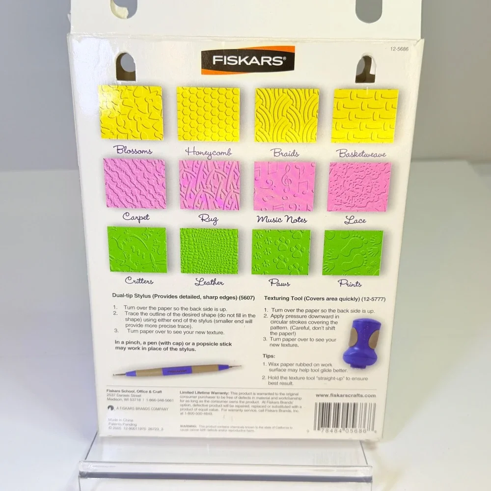 Fiskars Texture Plates Assortment Pack 12-5686 12 Textures Paper Foil Clay DIY